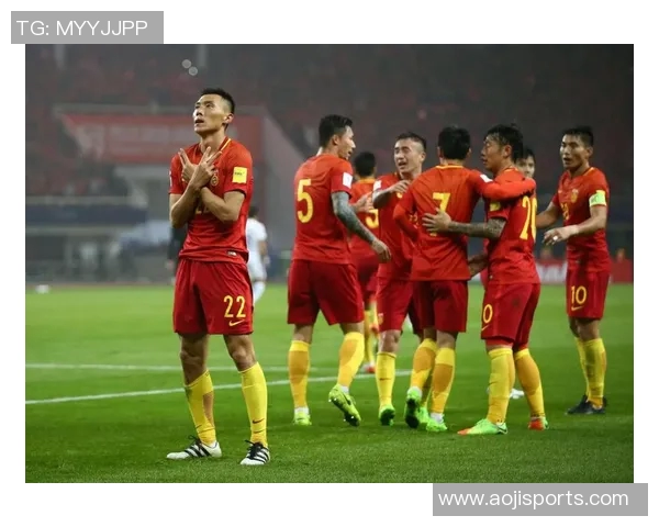 曾经风光无限的足球明星如今沦为无声的回忆与失落的梦想